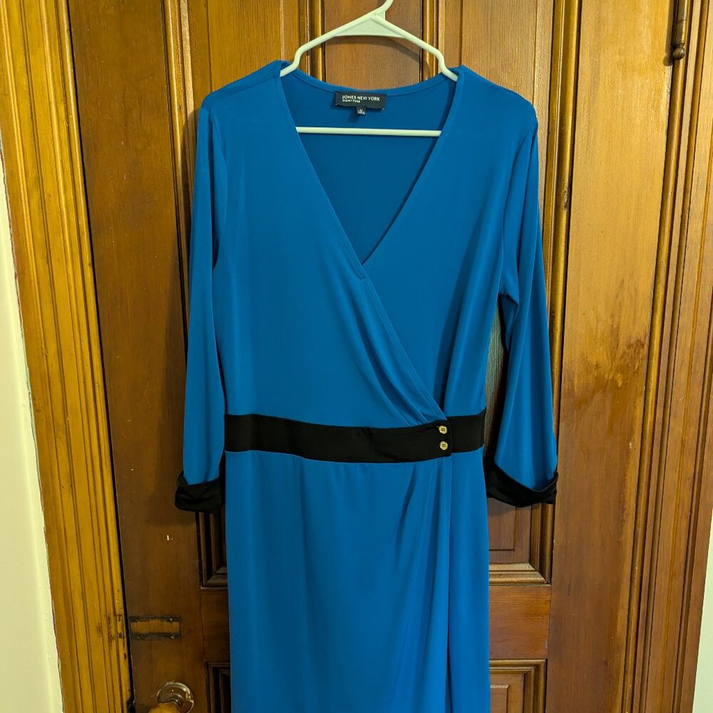 Jones New York Blue faux Wrap dress with Black cuffs and waist